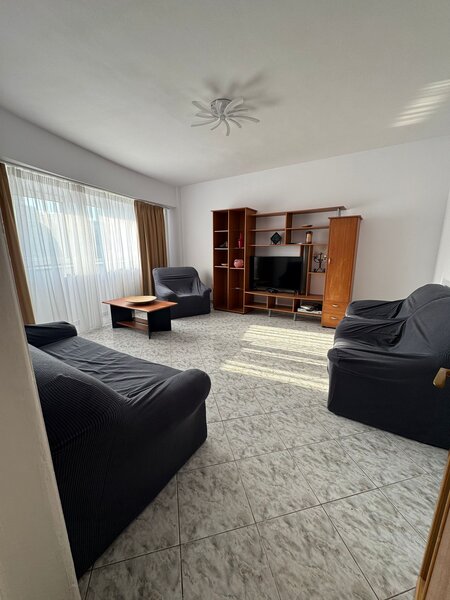 Unirii, piata Alba Iulia,